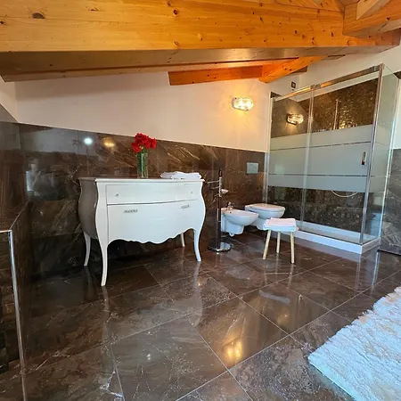 Aura Apartment Villongo SantʼAlessandro